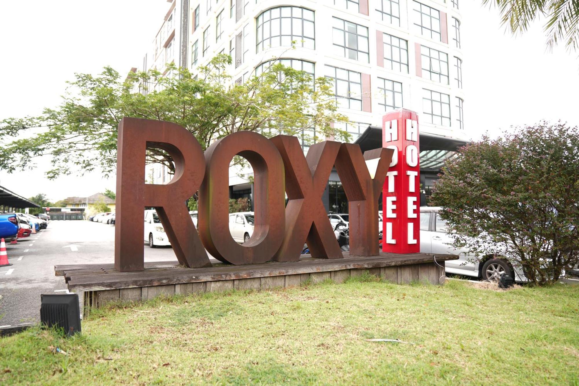 Hotel Roxy & 3*