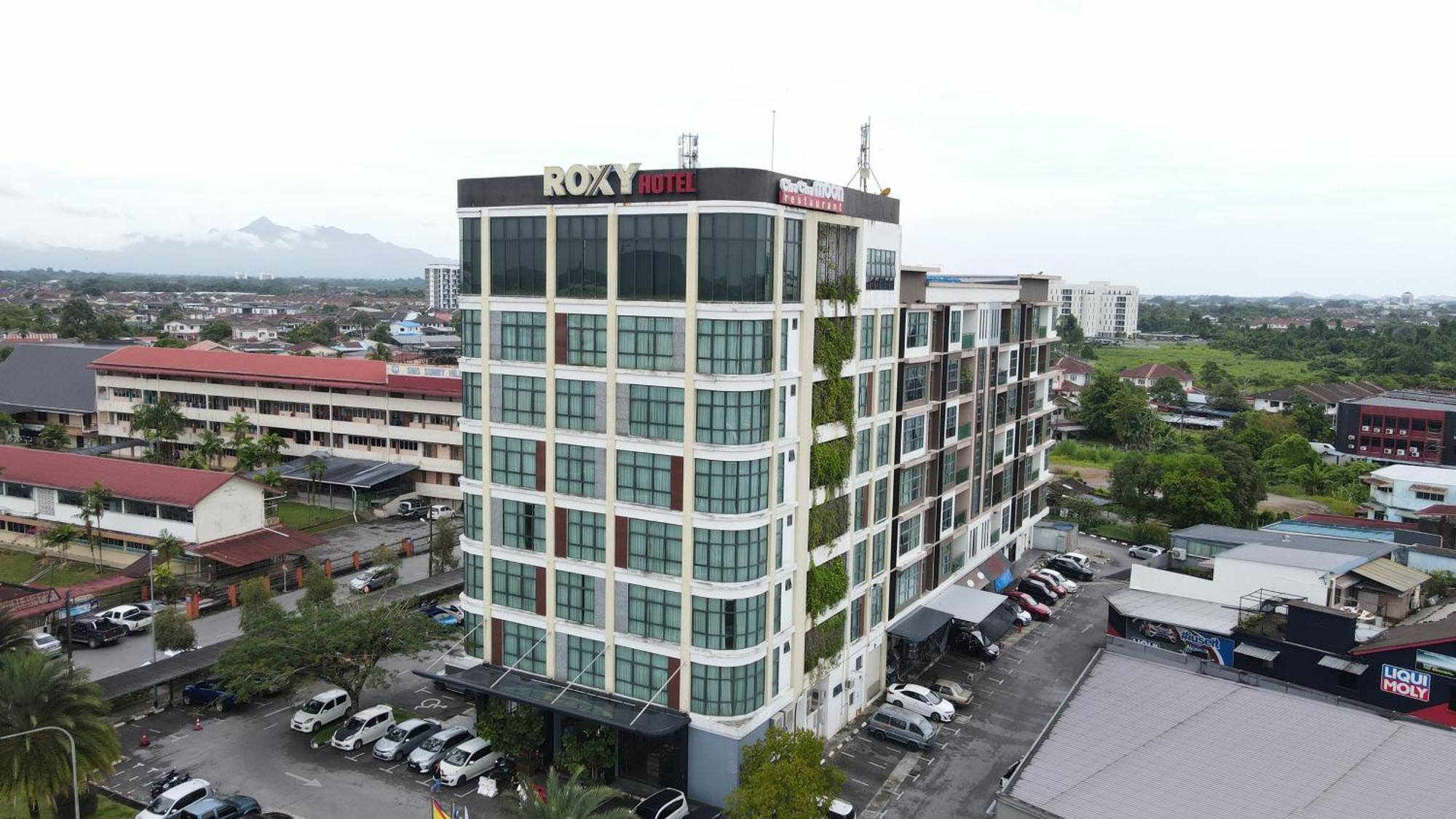 Roxy & Hotel 3*