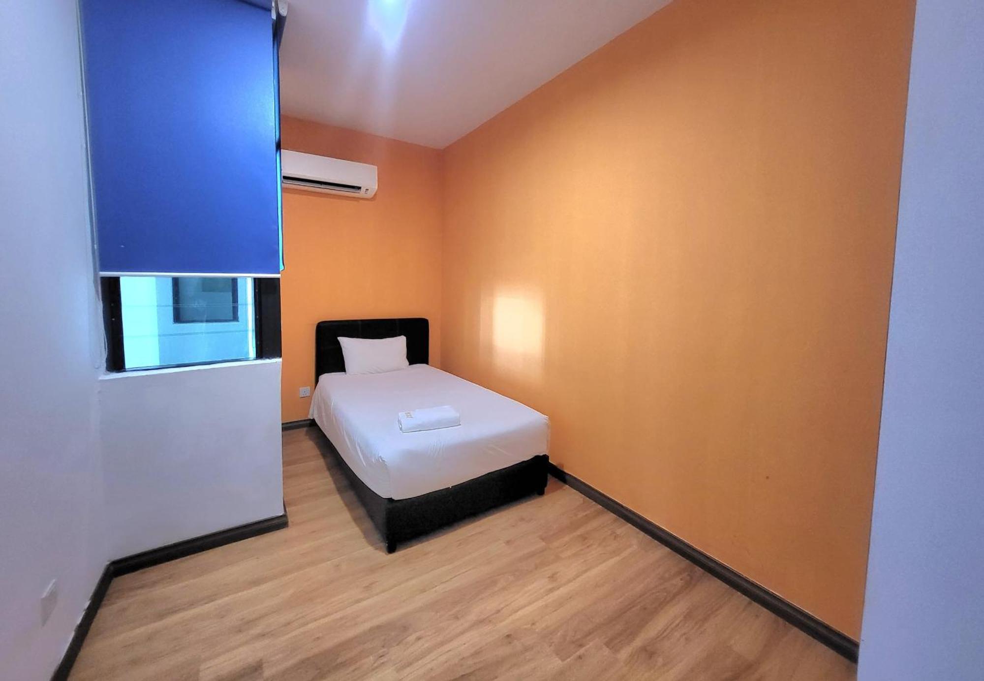 Hotel Roxy &