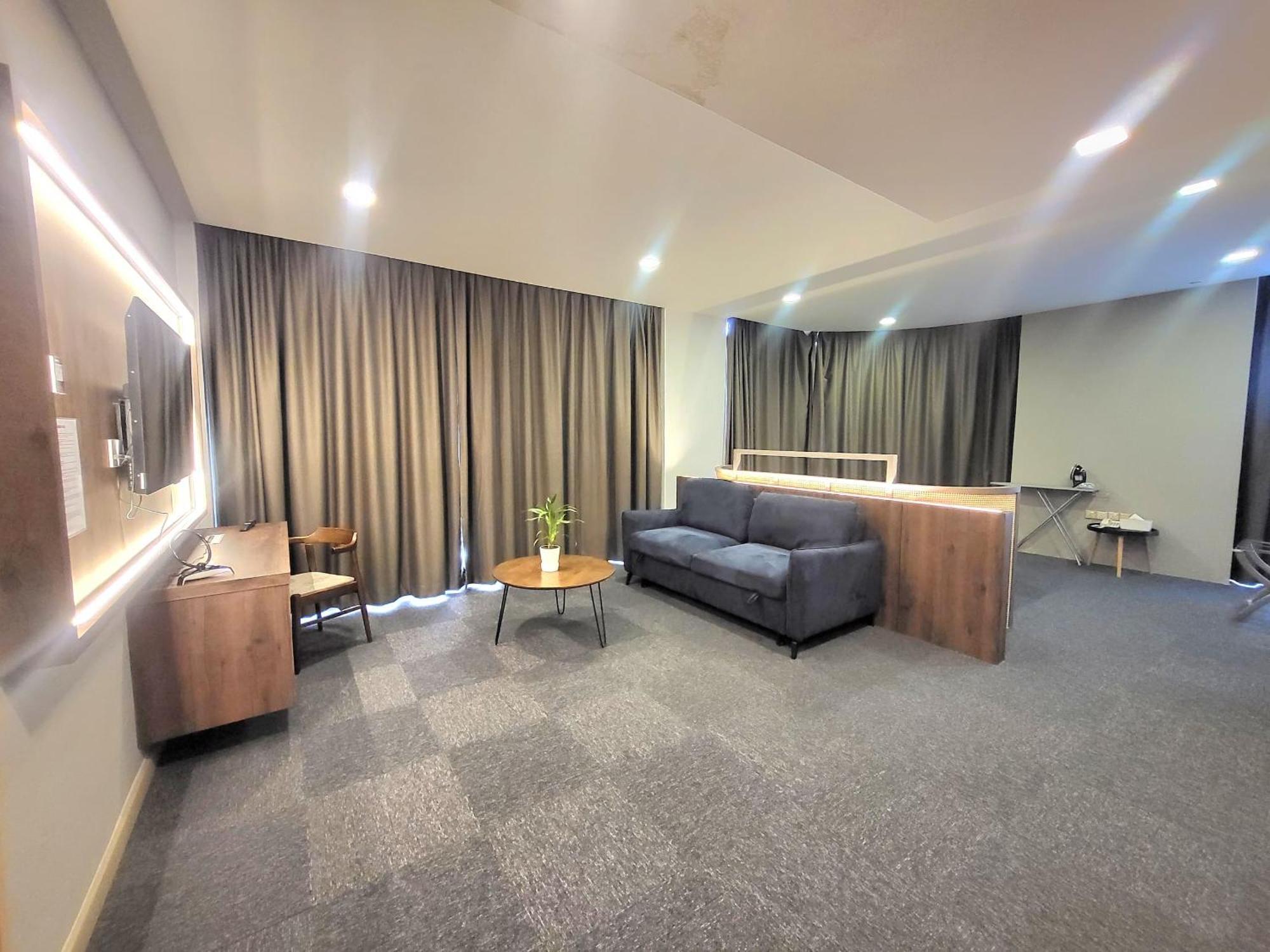 Roxy & Hotel Kuching
